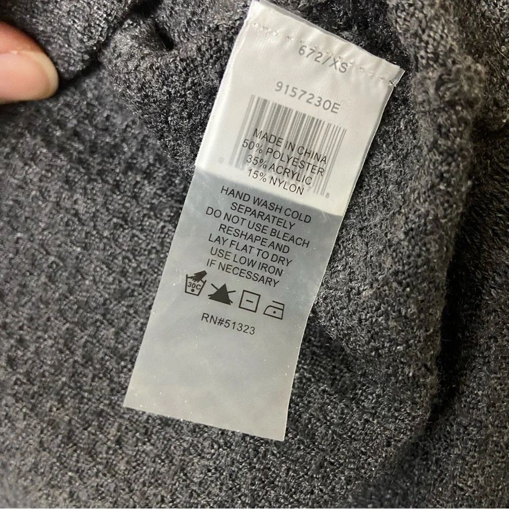 Vince Camuto Women Grey Extended Shoulder Color-Blocked Crewneck Sweater XS